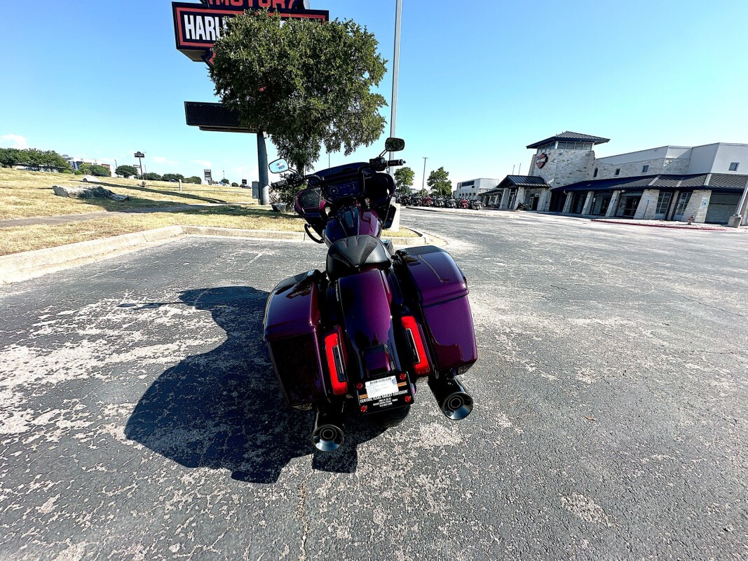 2025 Harley-Davidson CVO Road Glide FLTRXSE - Photo 8