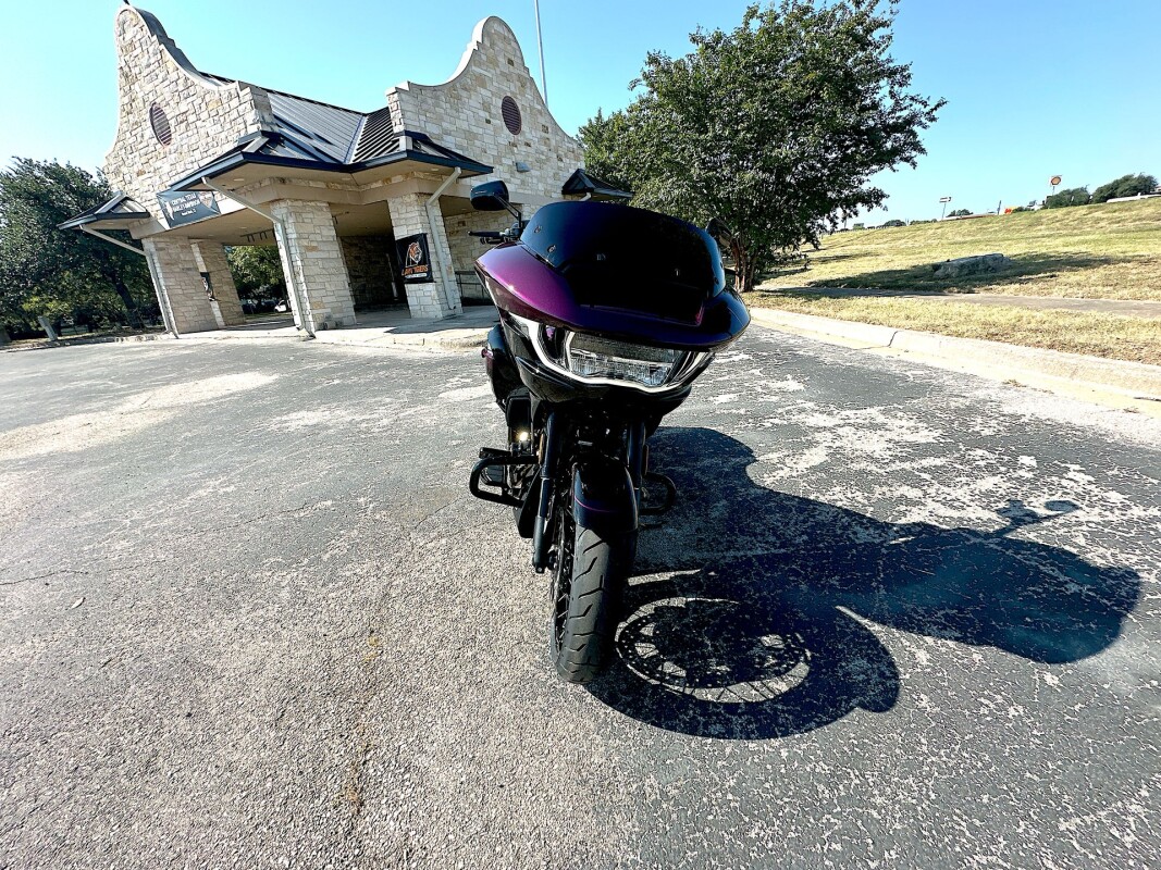 2025 Harley-Davidson CVO Road Glide FLTRXSE - Photo 4