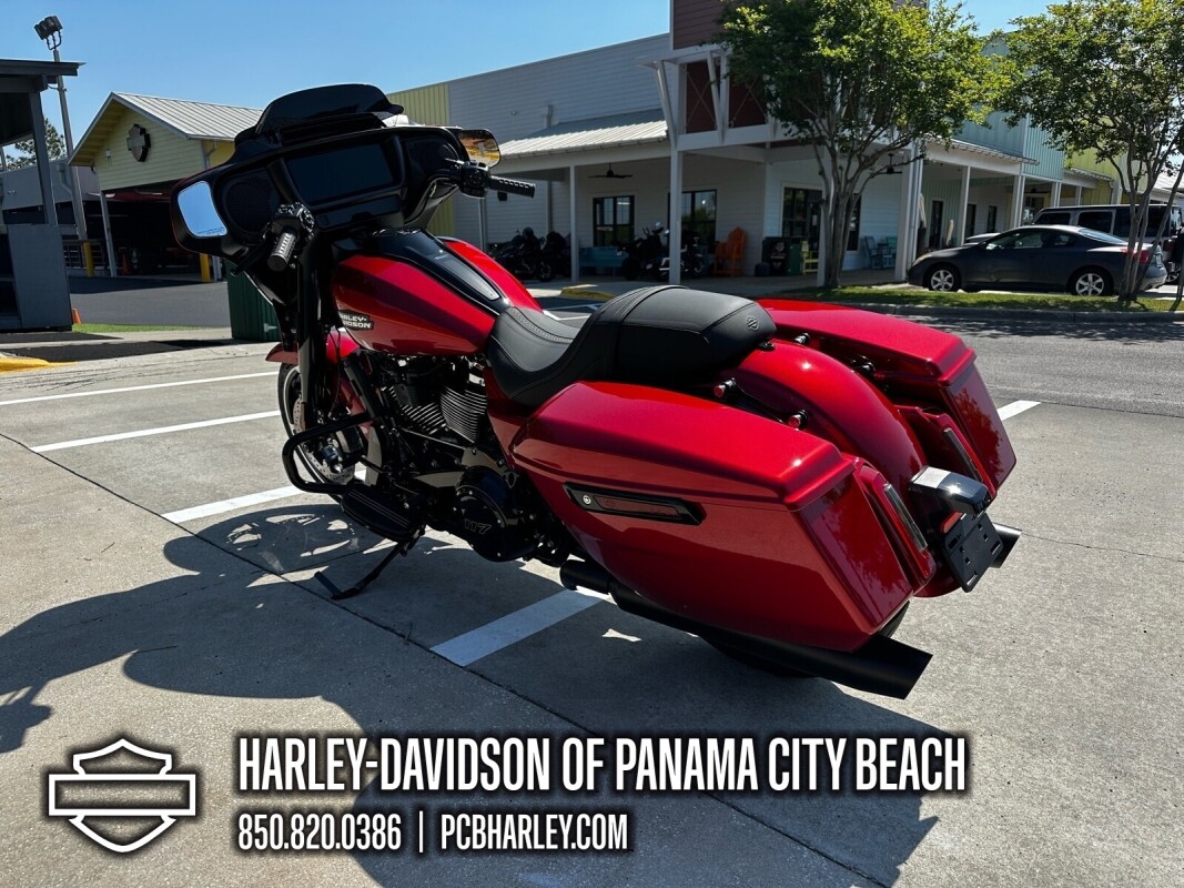 2025 Harley-Davidson Street Glide - Photo 5