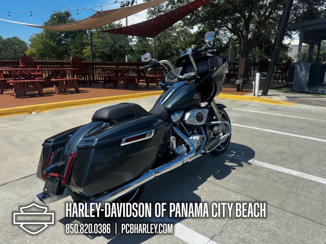 2025 Harley-Davidson Road Glide - Photo 2