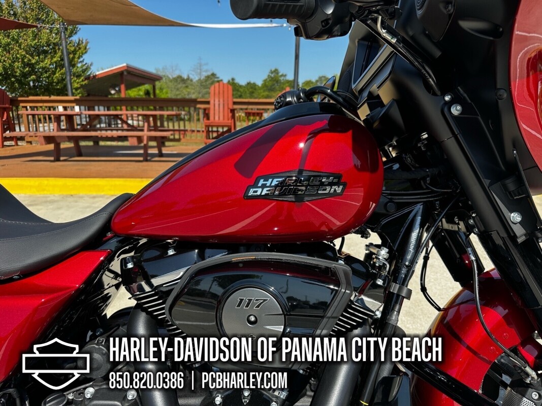 2025 Harley-Davidson Street Glide - Photo 2