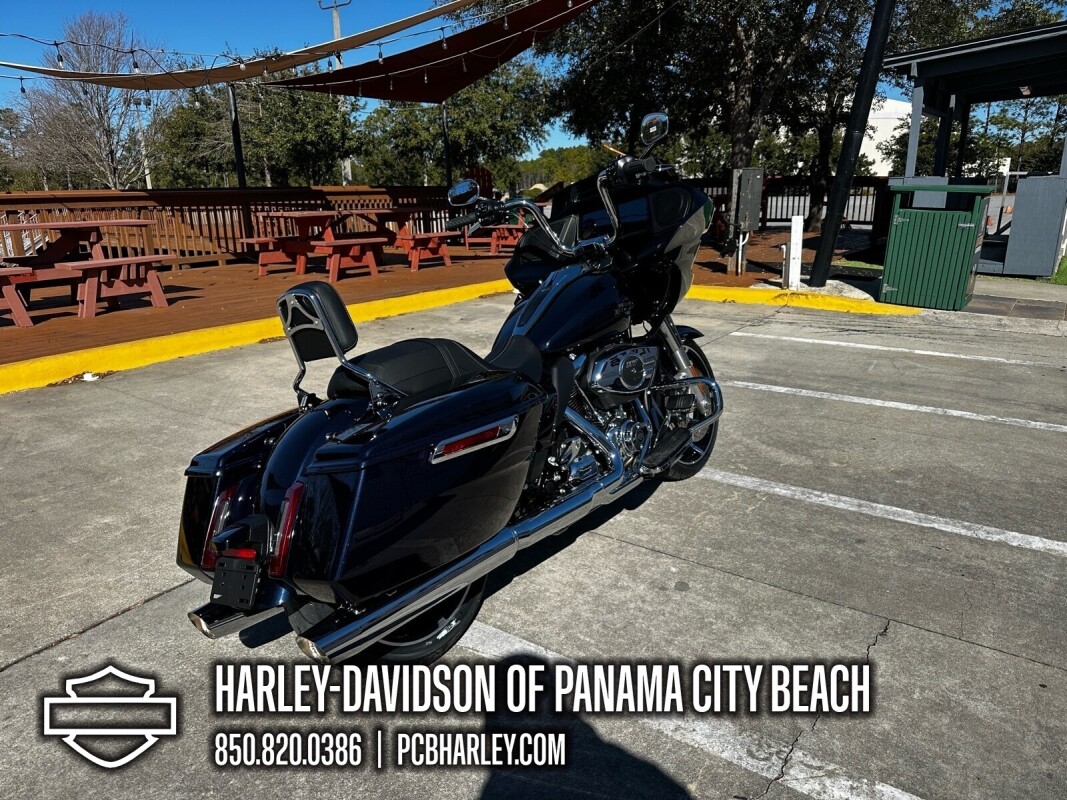 2025 Harley-Davidson Road Glide - Photo 2