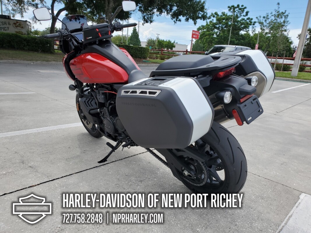 2025 Harley-Davidson Pan America 1250 ST - Photo 10