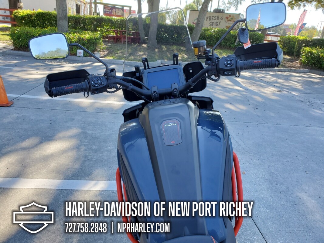 2025 Harley-Davidson CVO Pan America - Photo 9