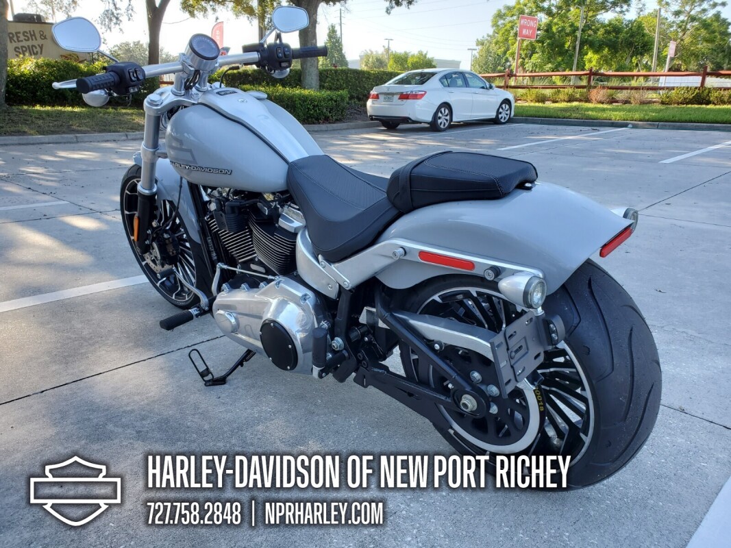 2025 Harley-Davidson Breakout - Photo 10