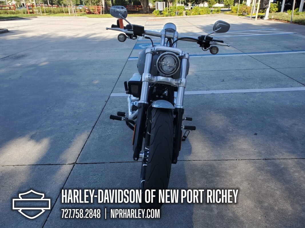 2025 Harley-Davidson Breakout - Photo 2