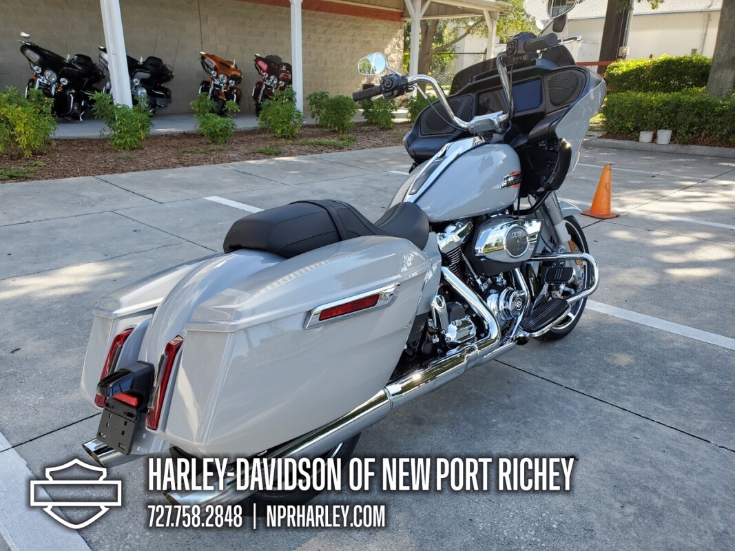 2025 Harley-Davidson Road Glide - Photo 7
