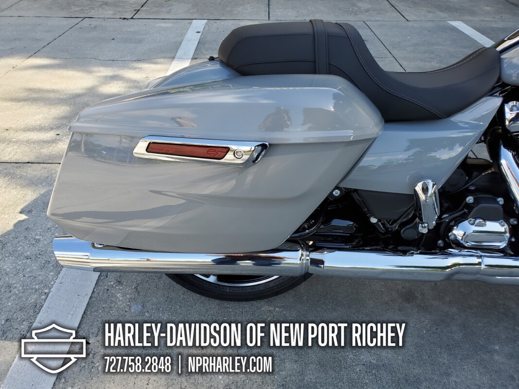 2025 Harley-Davidson Road Glide - Photo 6