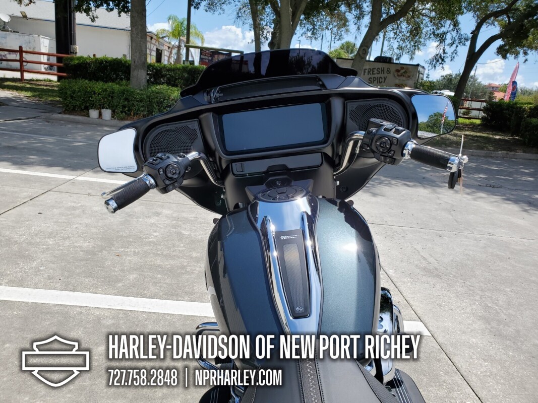 2025 Harley-Davidson Street Glide - Photo 9