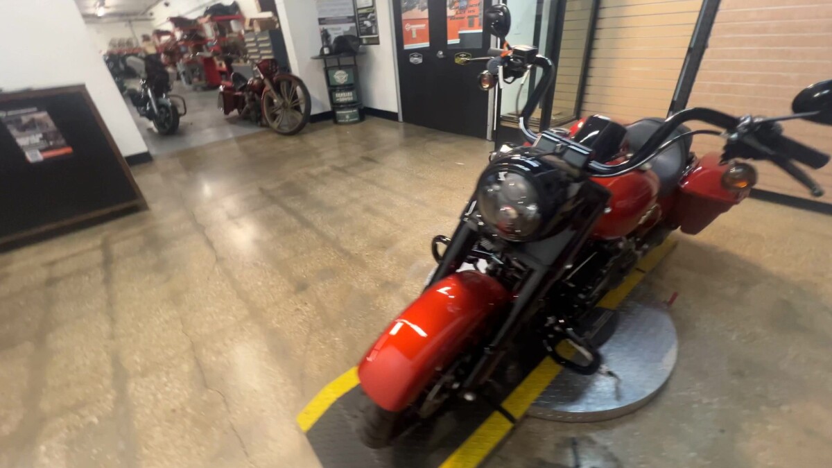 2025 Harley-Davidson Road King Special FLHRXS - Photo 8