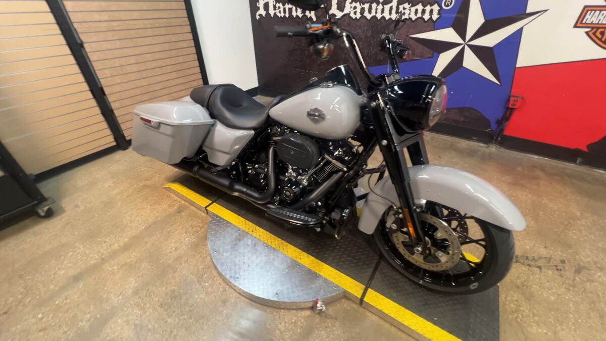 2025 Harley-Davidson Road King Special FLHRXS - Photo 5
