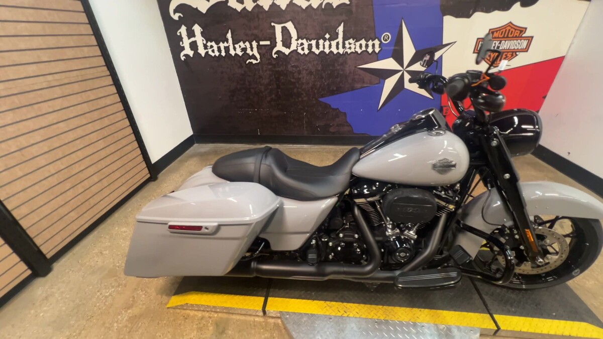 2025 Harley-Davidson Road King Special FLHRXS - Photo 4
