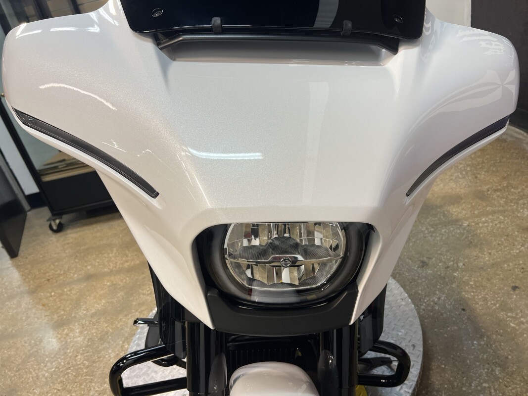 2025 Harley-Davidson Street Glide FLHX - Photo 10