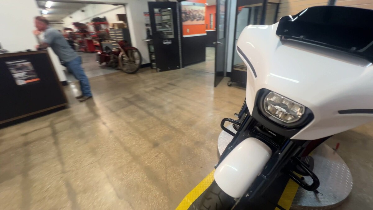 2025 Harley-Davidson Street Glide FLHX - Photo 7