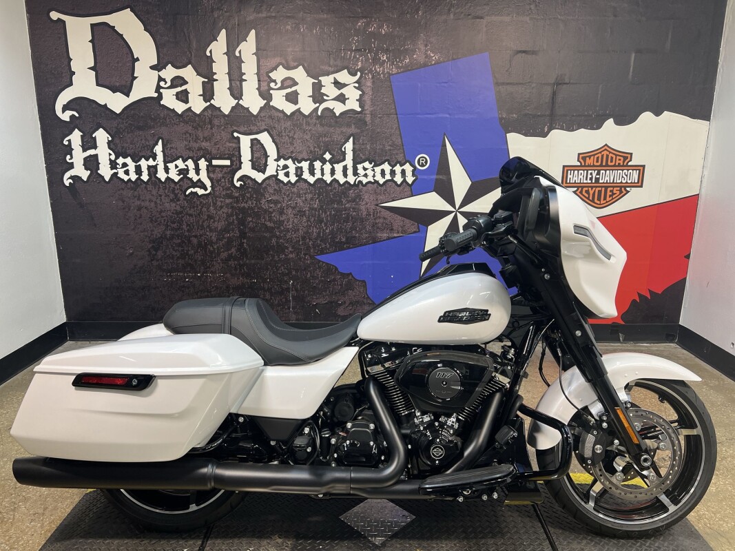 2025 Harley-Davidson Street Glide FLHX