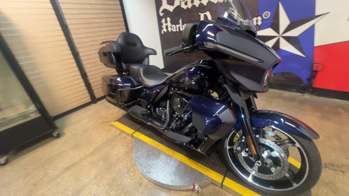 2025 Harley-Davidson Street Glide Ultra FLHXU - Photo 6