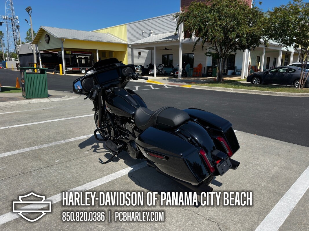 2025 Harley-Davidson Street Glide - Photo 4