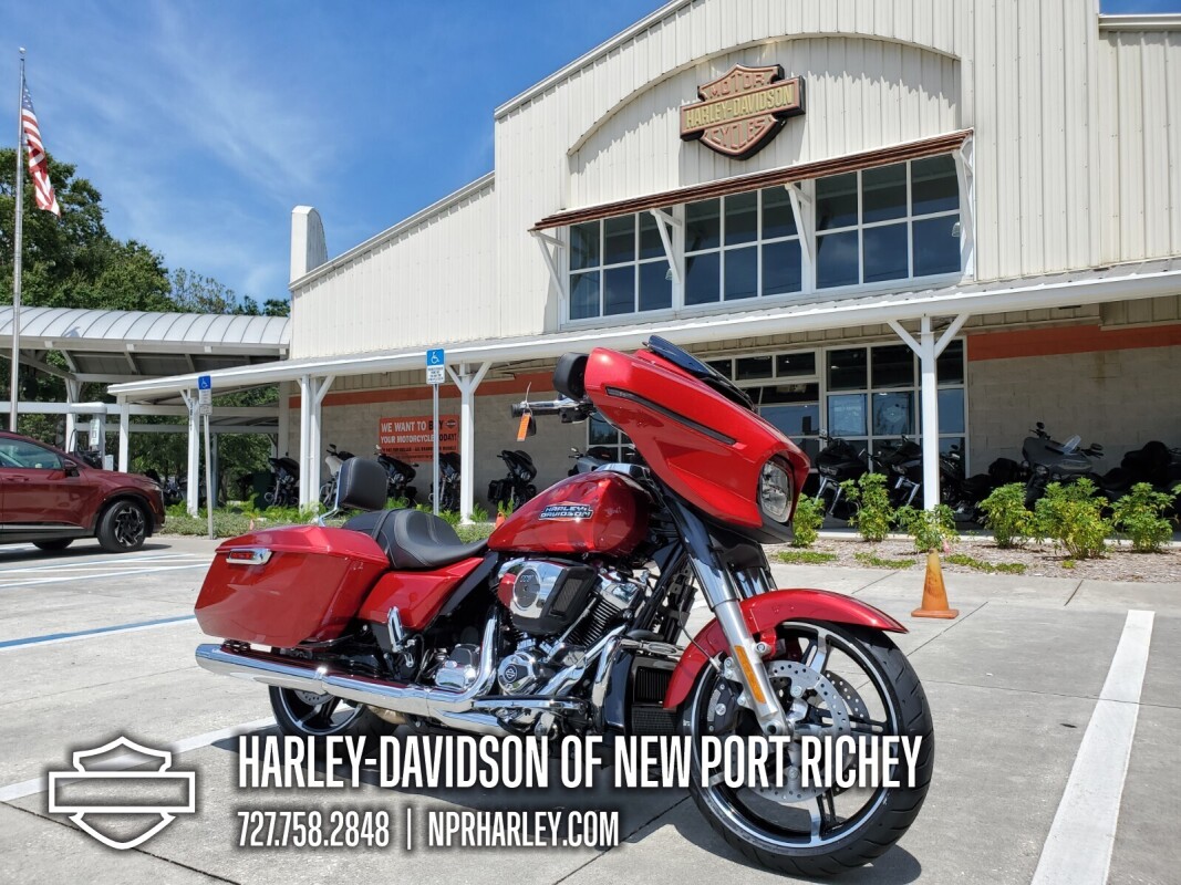 2025 Harley-Davidson Street Glide - Photo 2