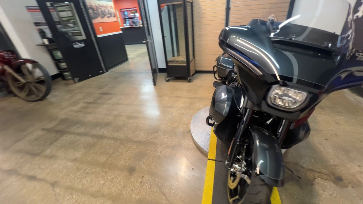2025 Harley-Davidson Street Glide Ultra FLHXU - Photo 7