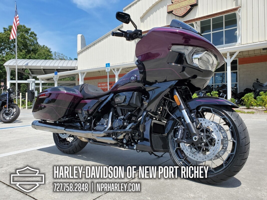 2025 Harley-Davidson CVO Road Glide - Photo 3