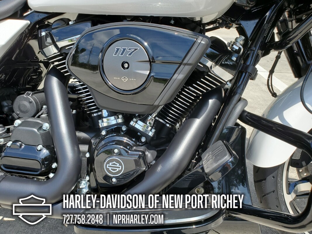 2025 Harley-Davidson Road Glide - Photo 5
