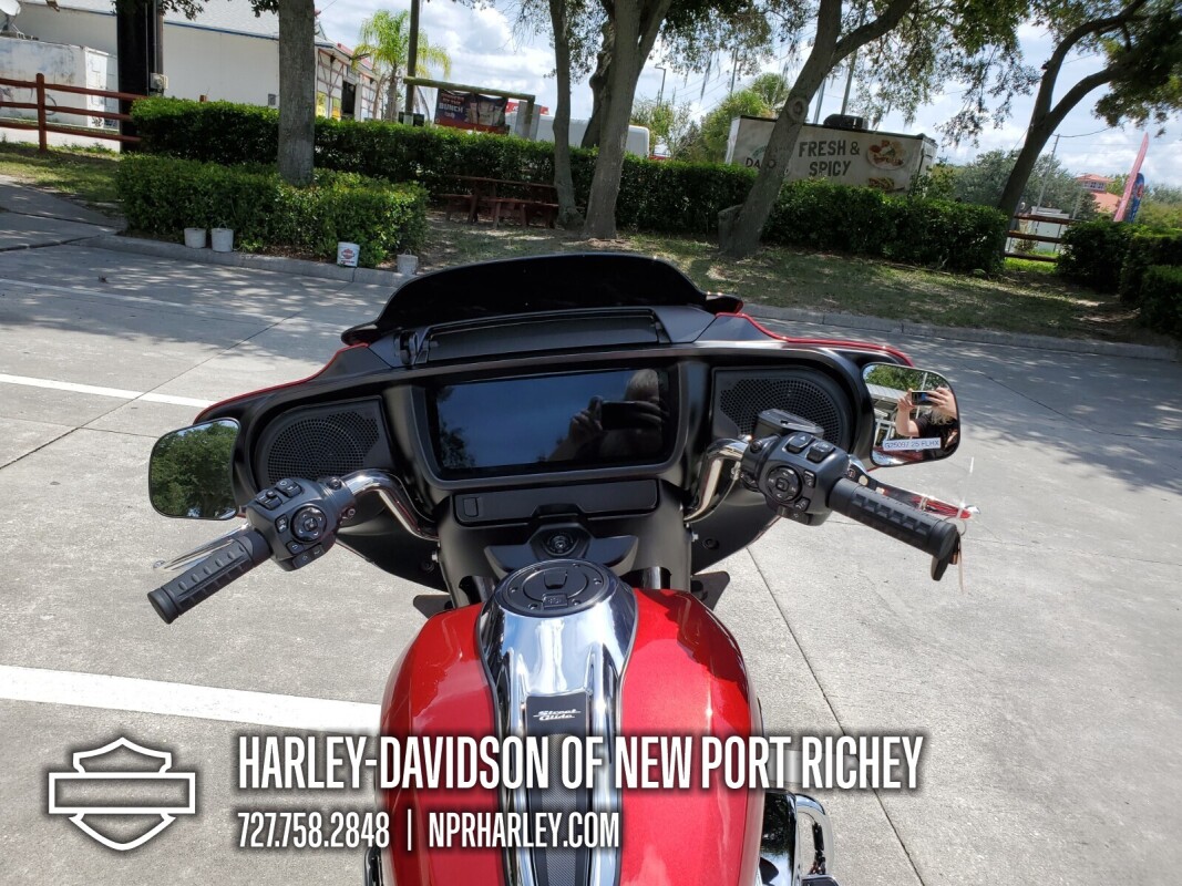 2025 Harley-Davidson Street Glide - Photo 8