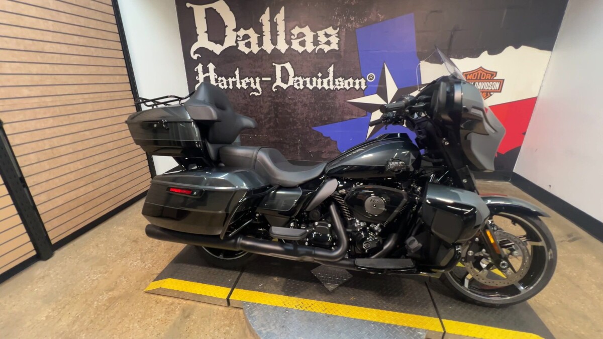 2025 Harley-Davidson Street Glide Ultra FLHXU - Photo 5
