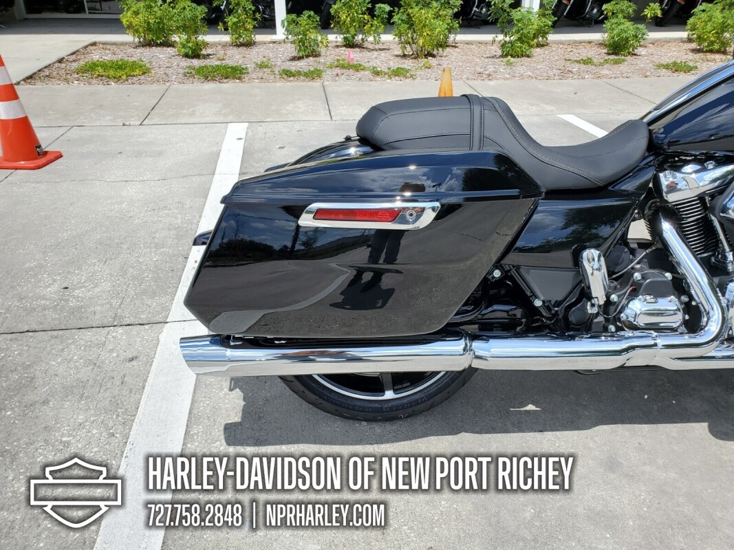 2025 Harley-Davidson Road Glide - Photo 6