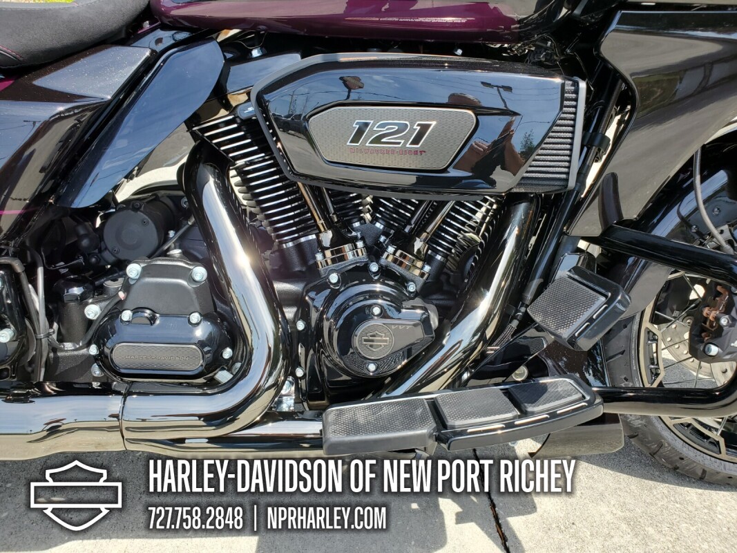 2025 Harley-Davidson CVO Road Glide - Photo 5