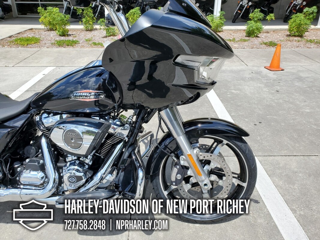 2025 Harley-Davidson Road Glide - Photo 4
