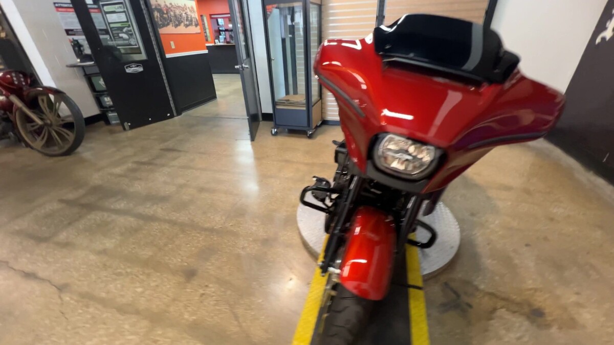 2025 Harley-Davidson Street Glide FLHX - Photo 7