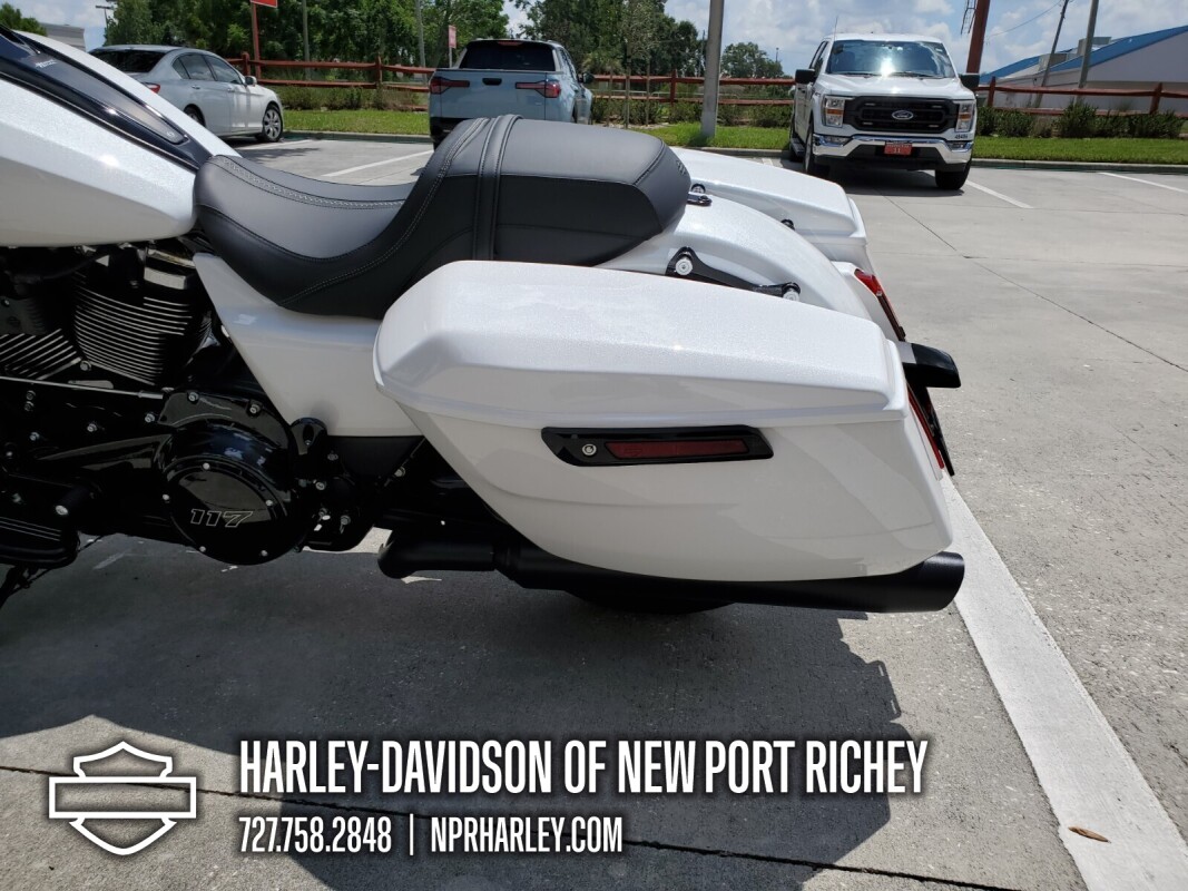 2025 Harley-Davidson Street Glide - Photo 9