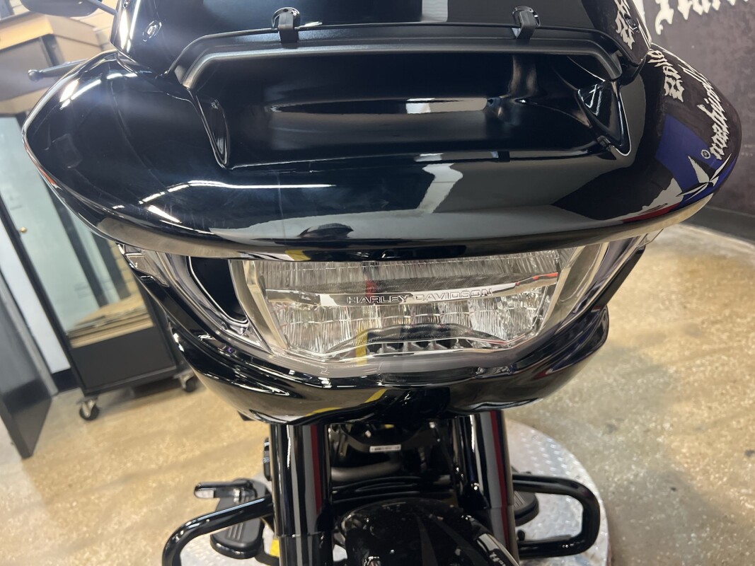 2025 Harley-Davidson Road Glide FLTRX - Photo 10
