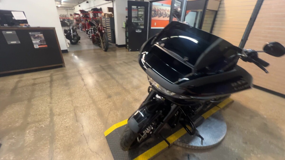 2025 Harley-Davidson Road Glide FLTRX - Photo 7