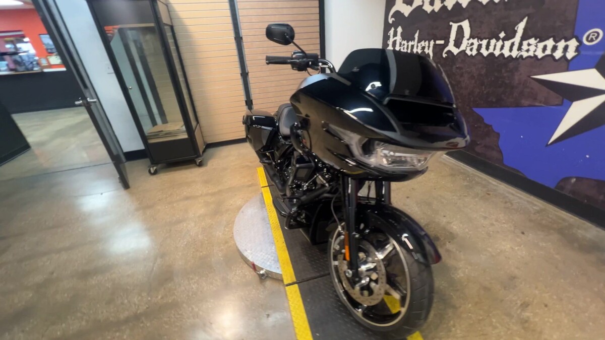 2025 Harley-Davidson Road Glide FLTRX - Photo 6