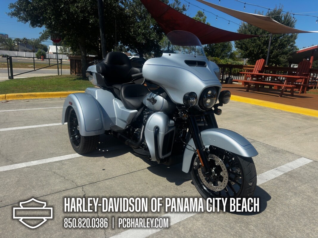 2025 Harley-Davidson Tri Glide Ultra - Photo 8