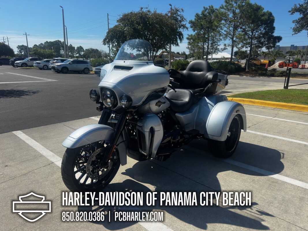 2025 Harley-Davidson Tri Glide Ultra - Photo 6