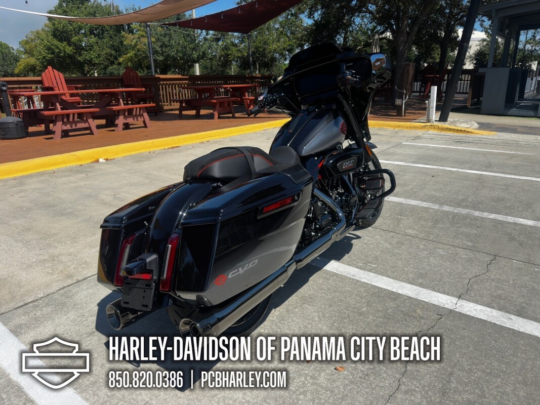 2025 Harley-Davidson CVO Street Glide - Photo 2