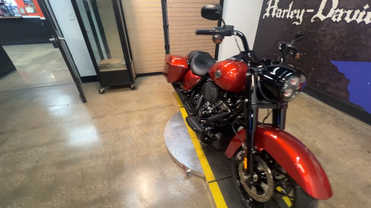 2025 Harley-Davidson Road King Special FLHRXS - Photo 6