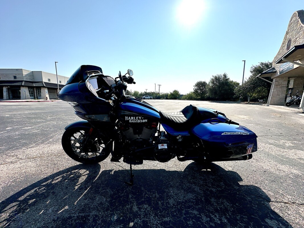 2025 Harley-Davidson CVO Road Glide ST FLTRXSTSE - Photo 6
