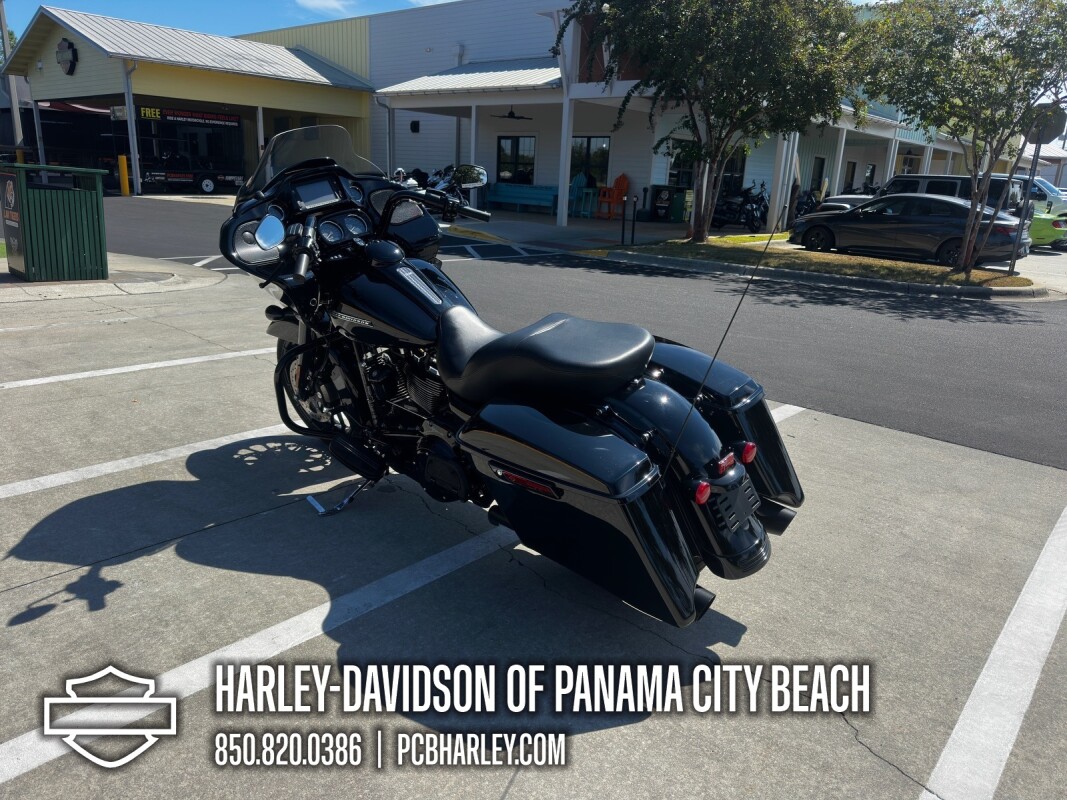 2018 Harley-Davidson Road Glide Special - Photo 4