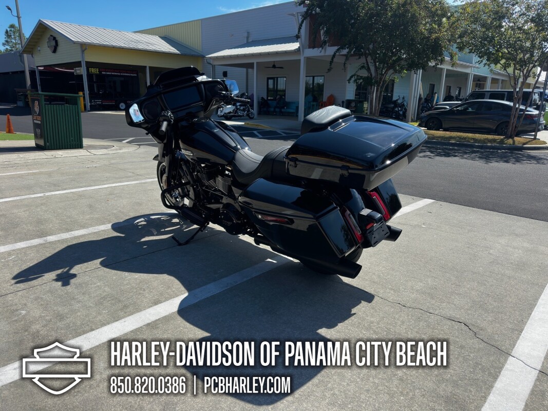 2025 Harley-Davidson Street Glide - Photo 4