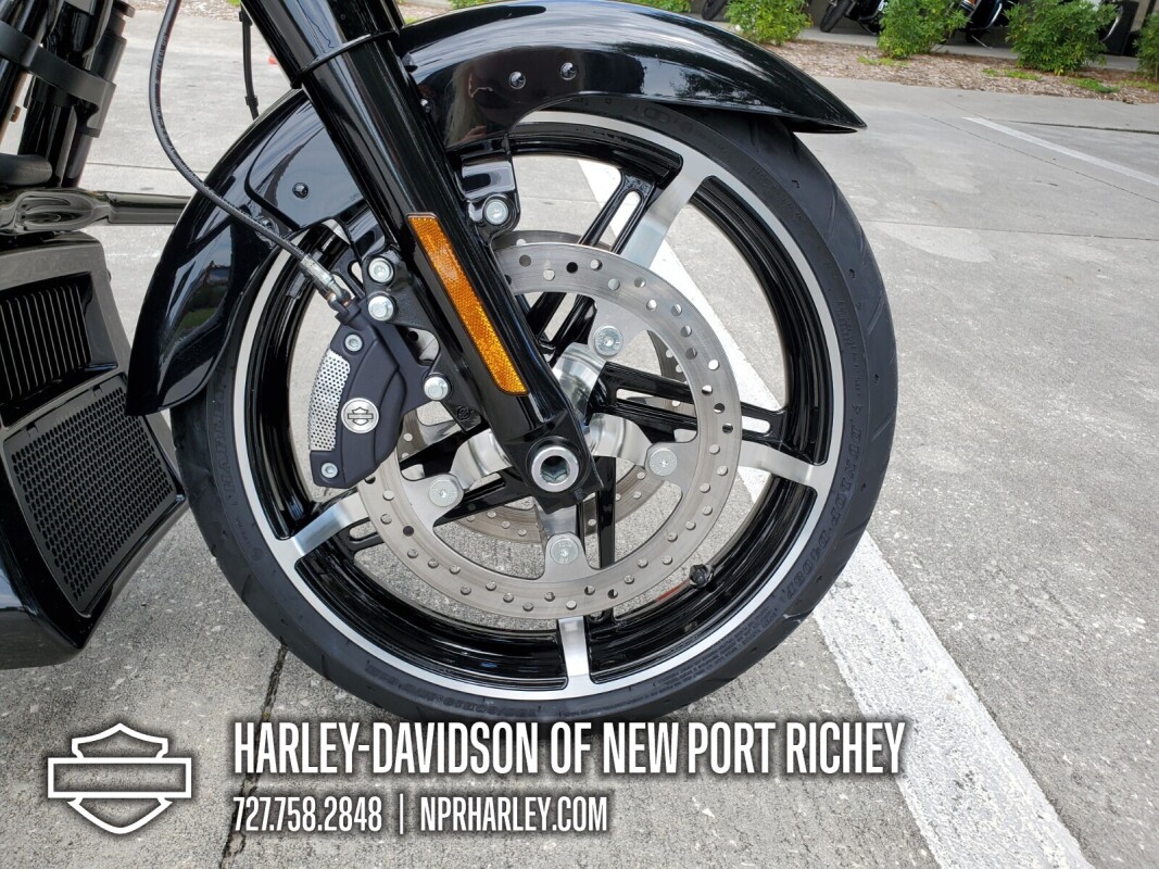 2025 Harley-Davidson Street Glide - Photo 3