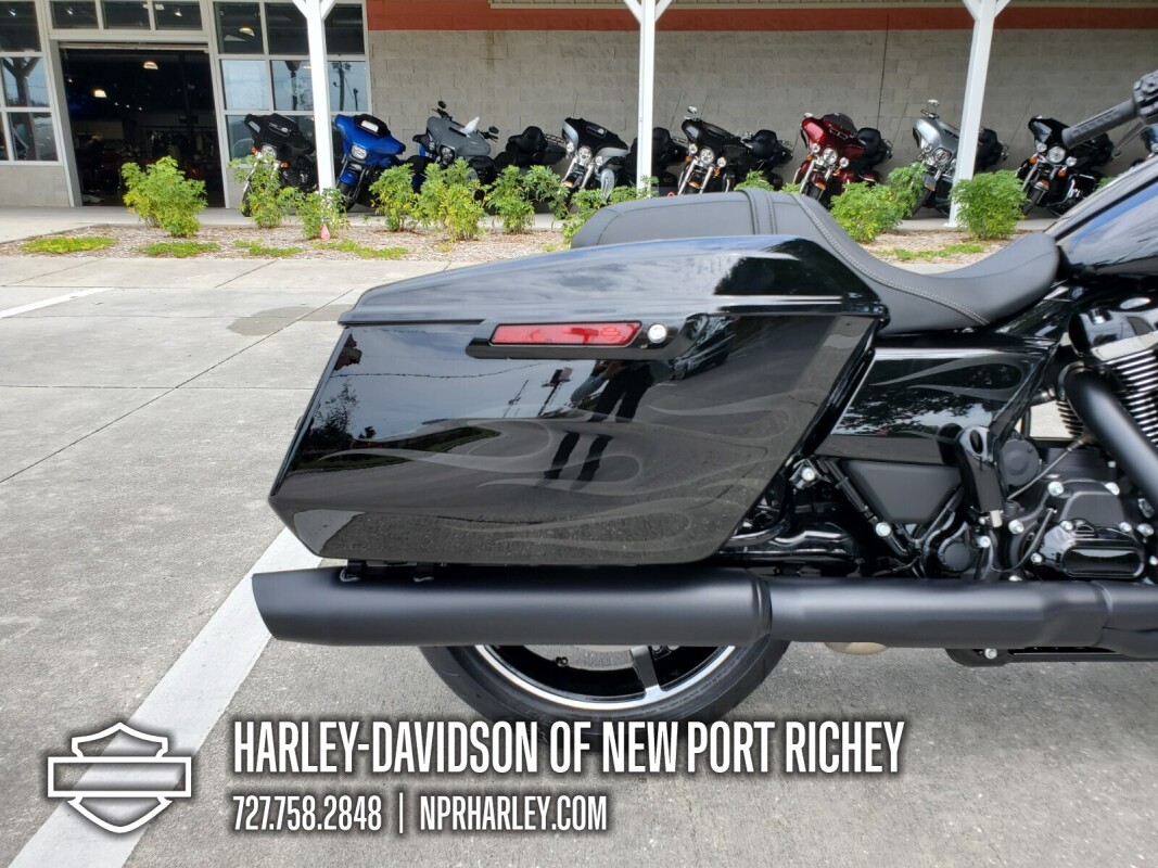2025 Harley-Davidson Street Glide - Photo 6
