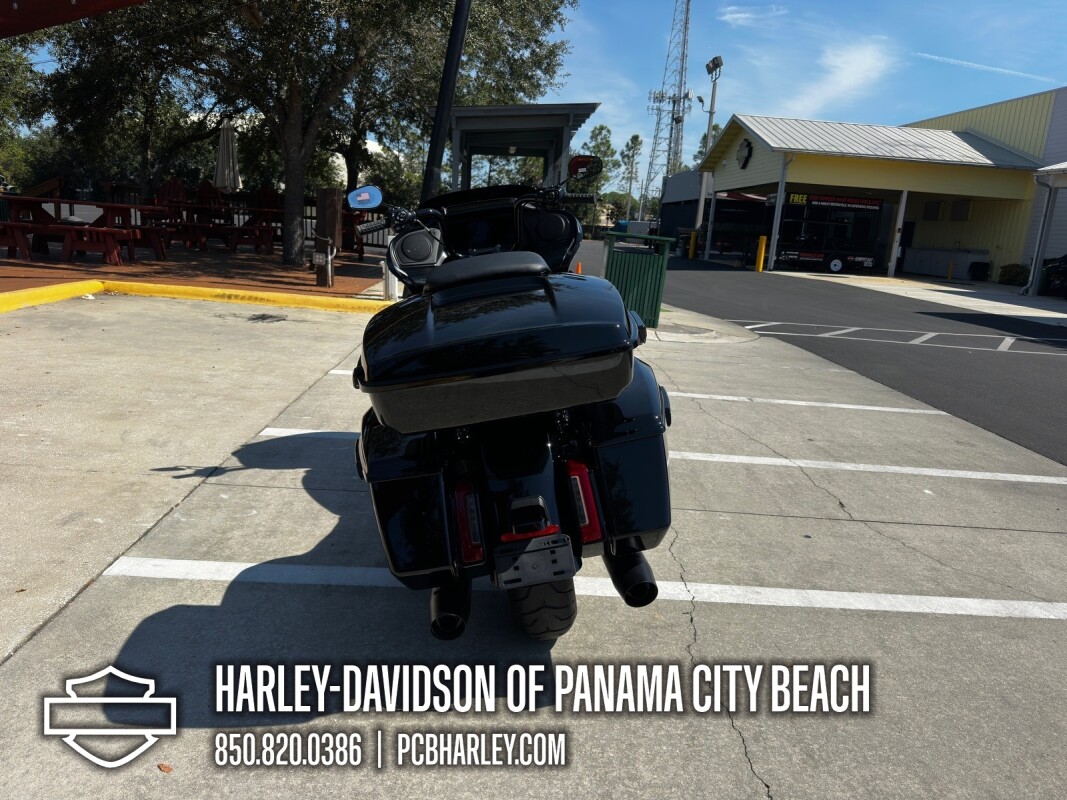 2025 Harley-Davidson Road Glide - Photo 3