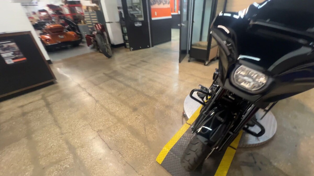 2025 Harley-Davidson Street Glide FLHX - Photo 7