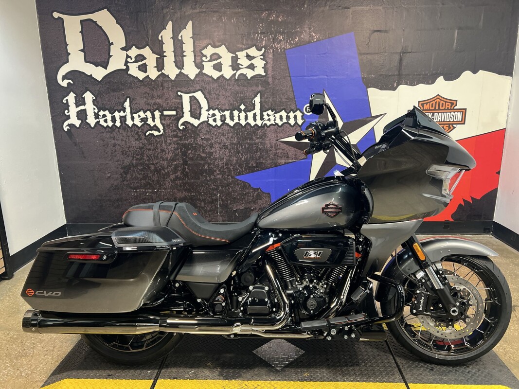 2025 Harley-Davidson CVO Road Glide FLTRXSE