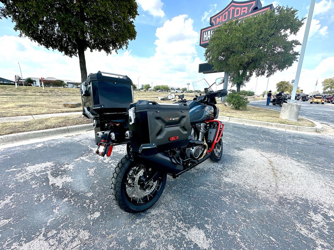 2025 Harley-Davidson CVO Pan America RA1250SE - Photo 9