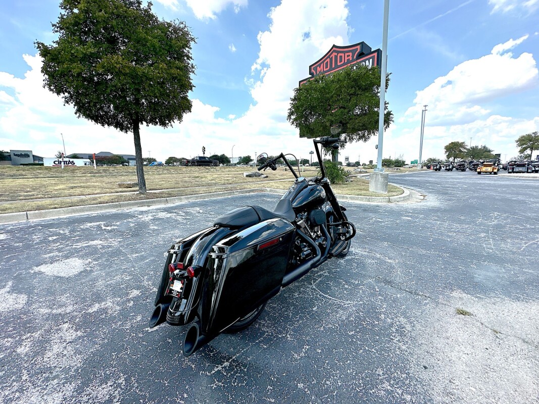2025 Harley-Davidson Road King Special FLHRXS-only $30,991 including all the installed accessories - Photo 9