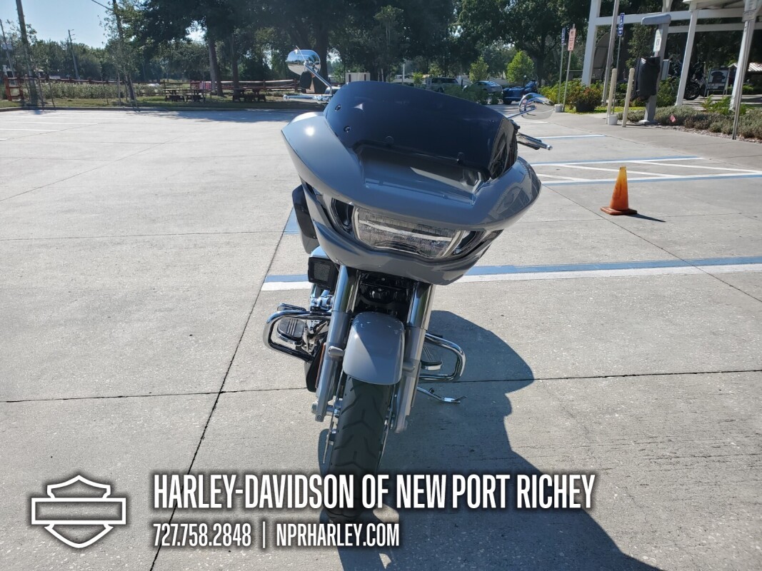 2025 Harley-Davidson Road Glide - Photo 2